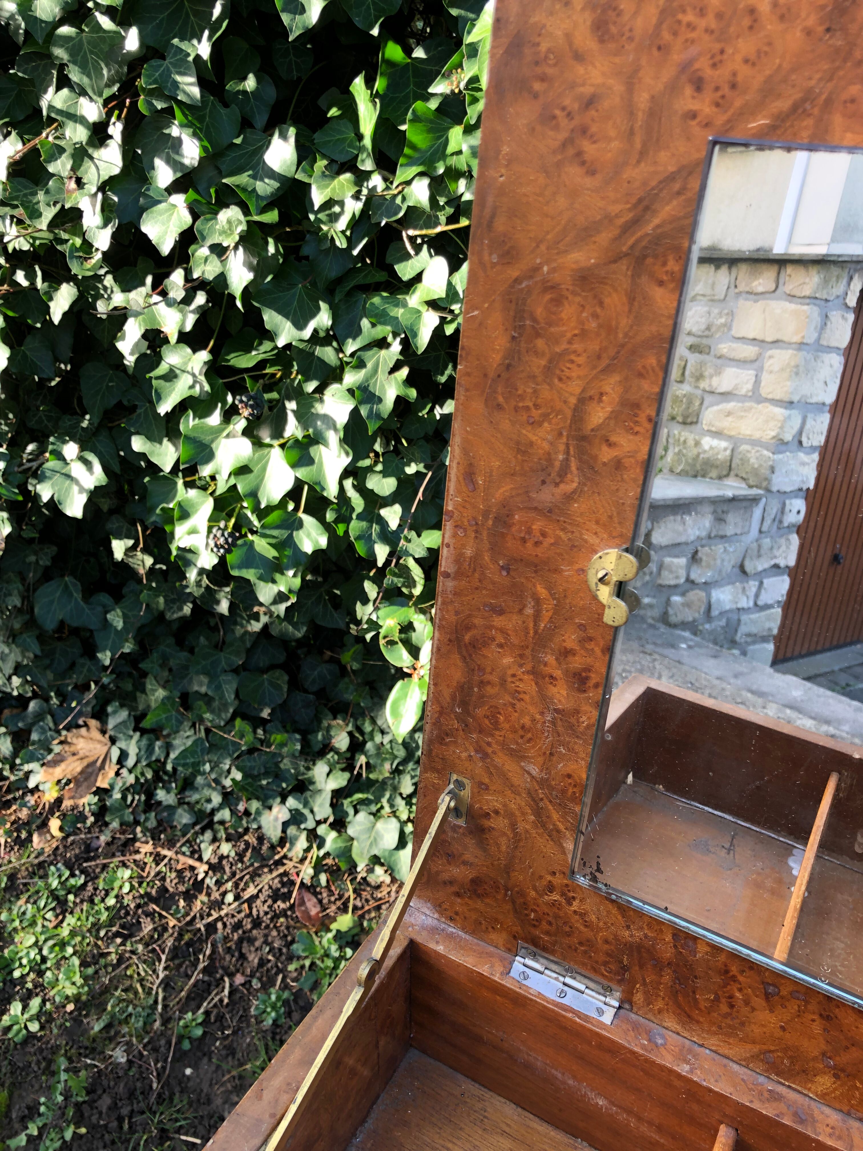 Art Deco dressing table
