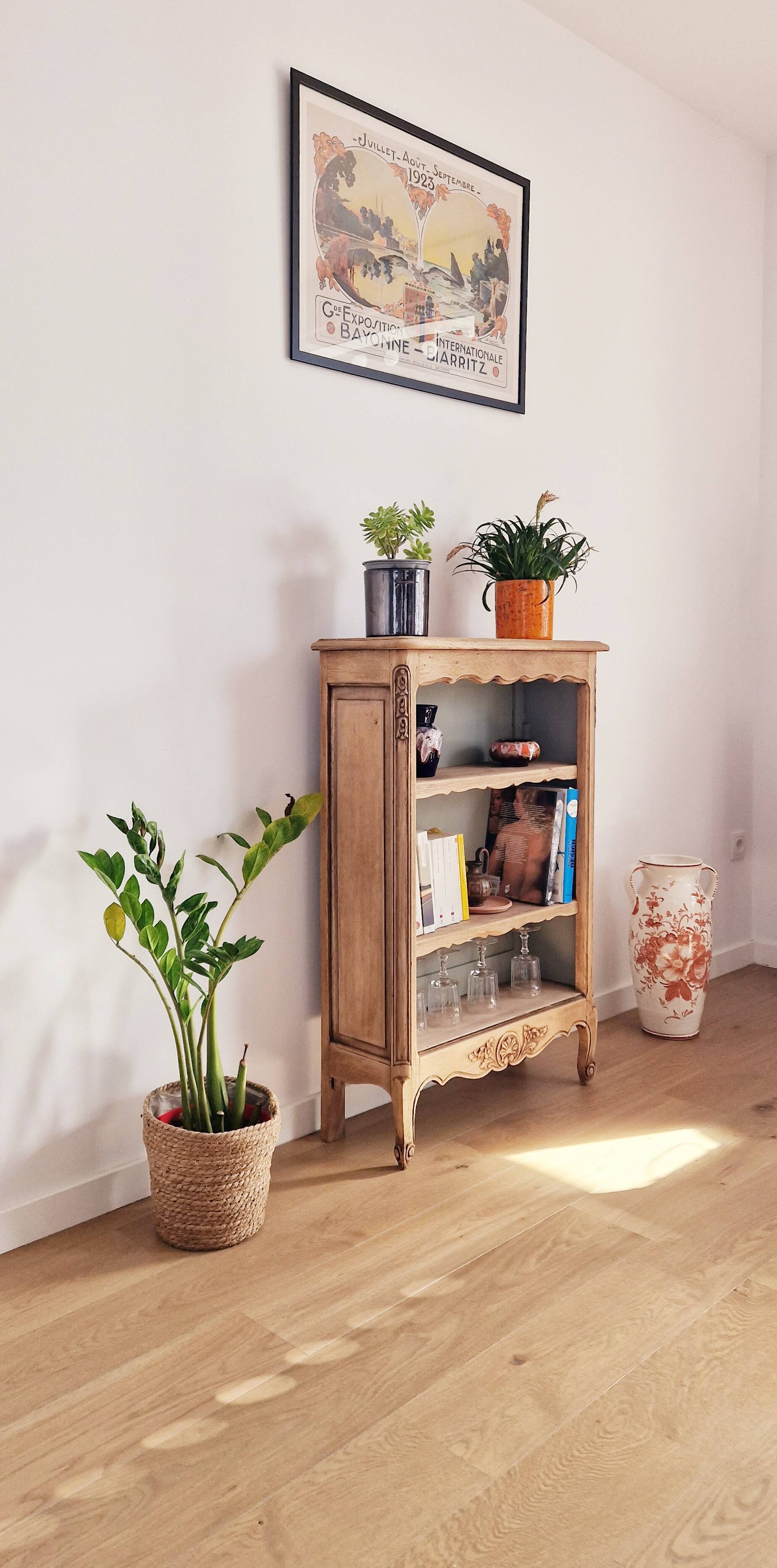 Bibus vintage oak bookcase