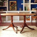 English oval table
