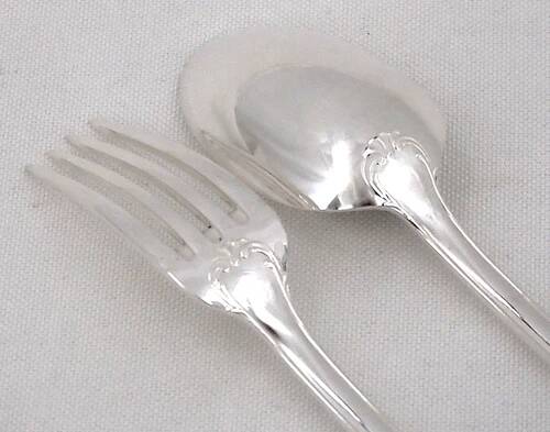 12 dessert spoons, 24 pieces, Louis XV style, 18.5 cm silver-plated metal.