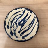 Desert plate in sandstone blue pattern