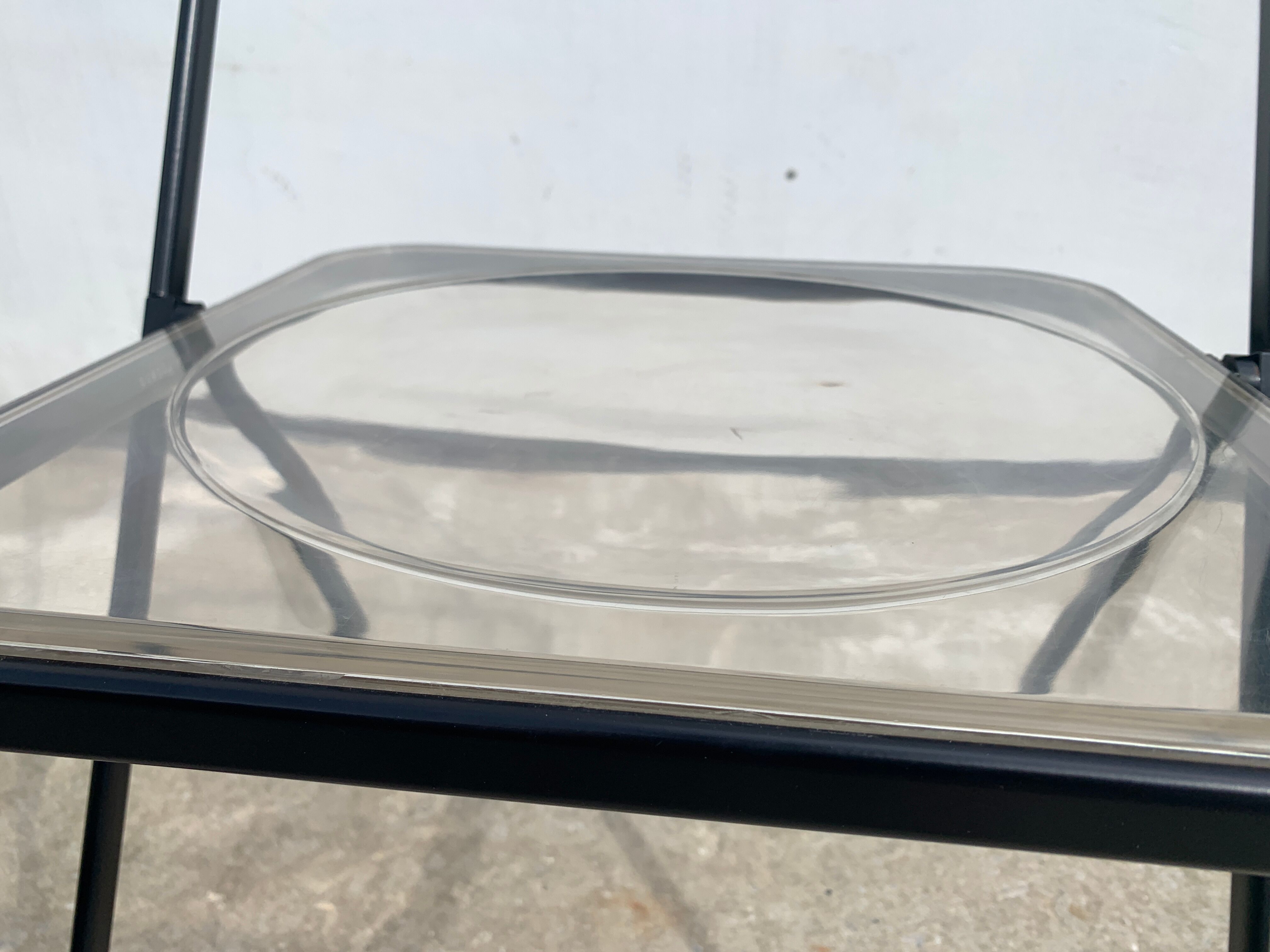 4 folding chairs design Stua Patent, 1970