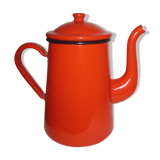 Red enamelled coffee pot