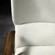 Fauteuil haut de salon vintage en teck et tissu bouclé blanc du milieu du siècle norvégien, années 1960