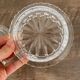 Confiturier en verre ciselé