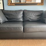 Canape' 3 place in black grained leather