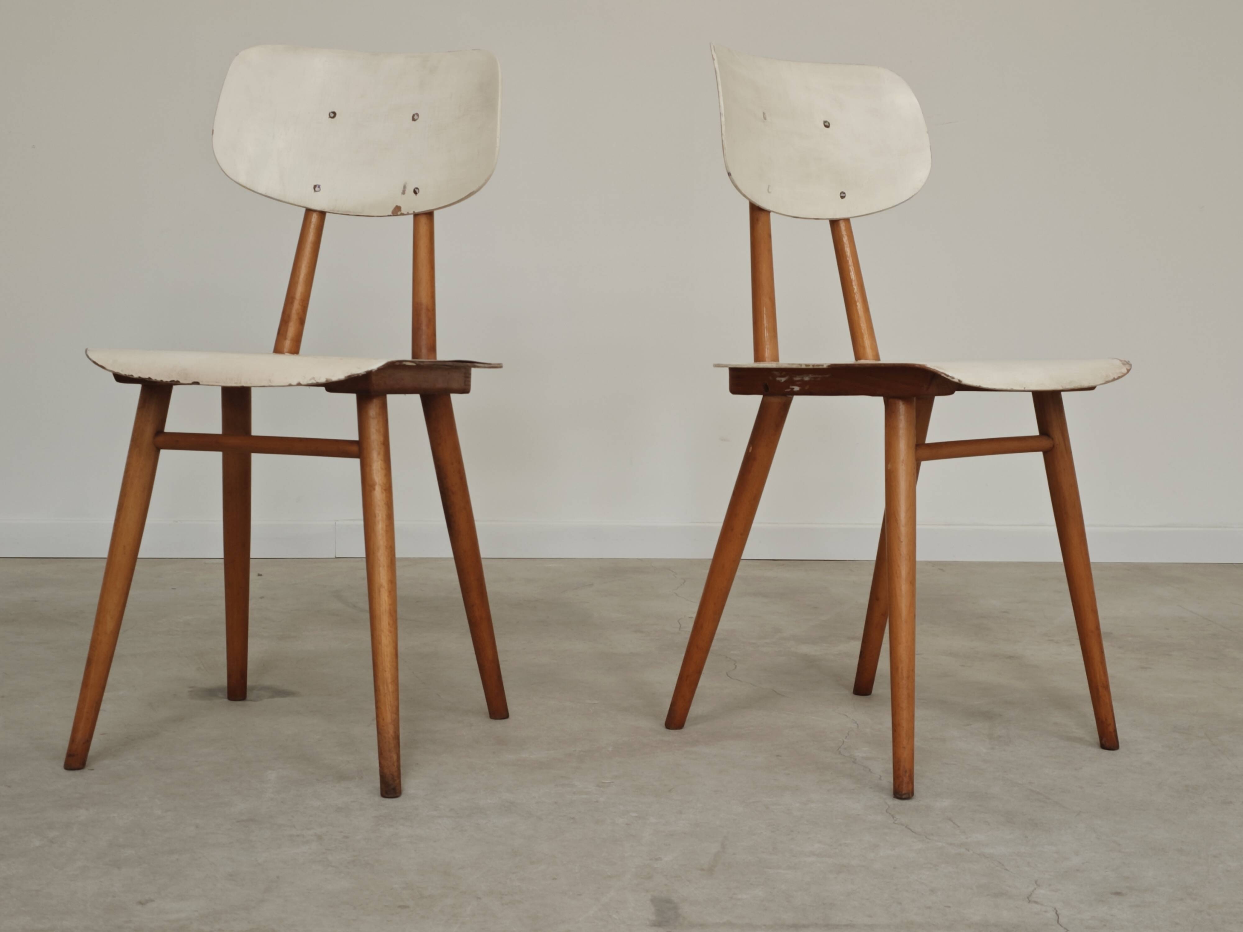 Pair of TON bystrice chairs, Thonet, white, Eastern Europe 1960.