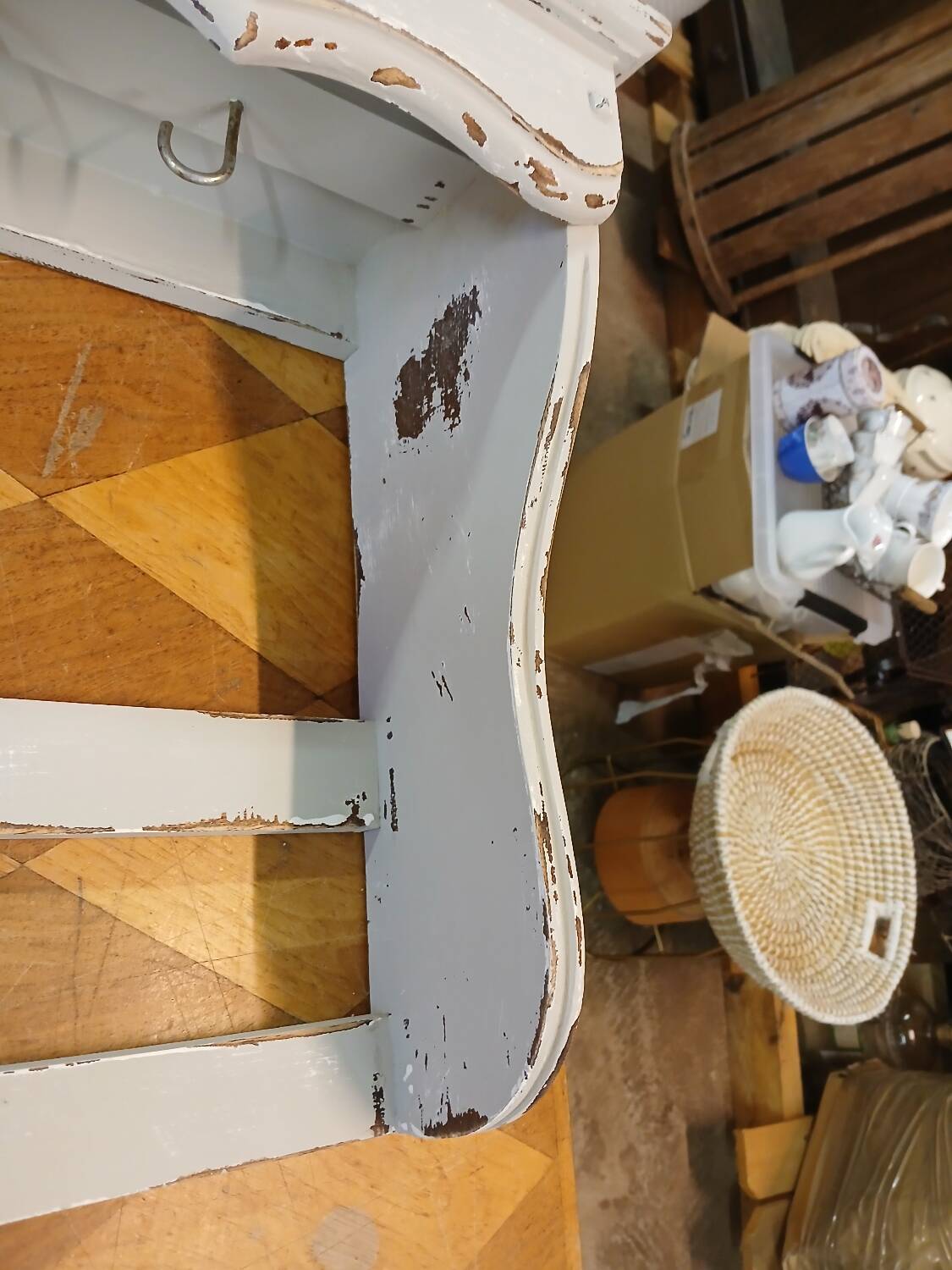 Étagère murale ancienne en bois