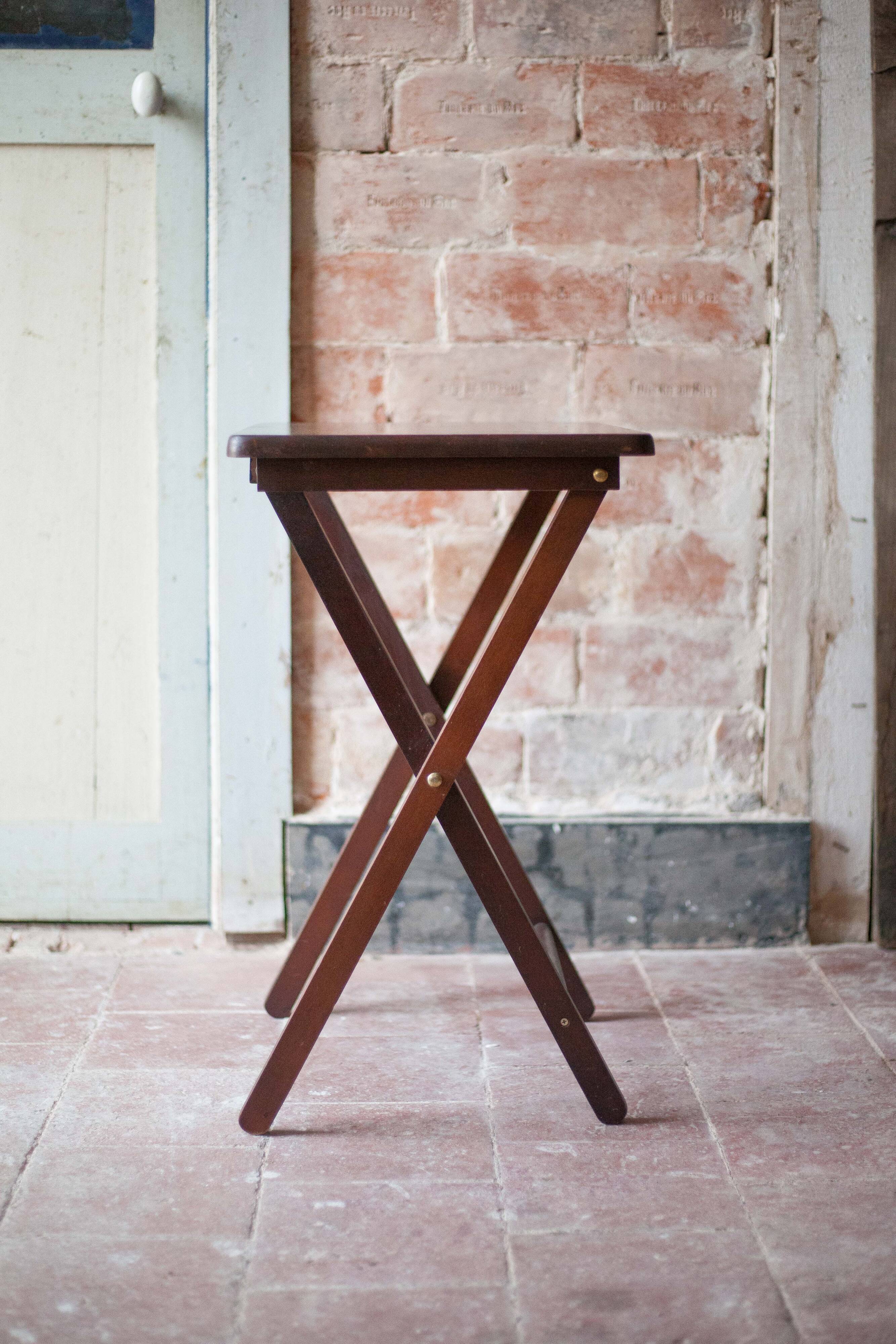 Table d'appoint pliante en bois