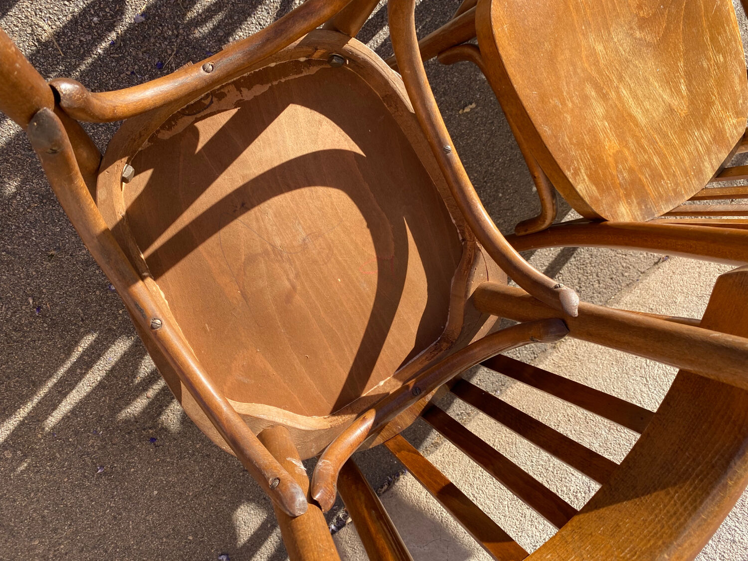 Set of 7 bistro chairs with curved backs