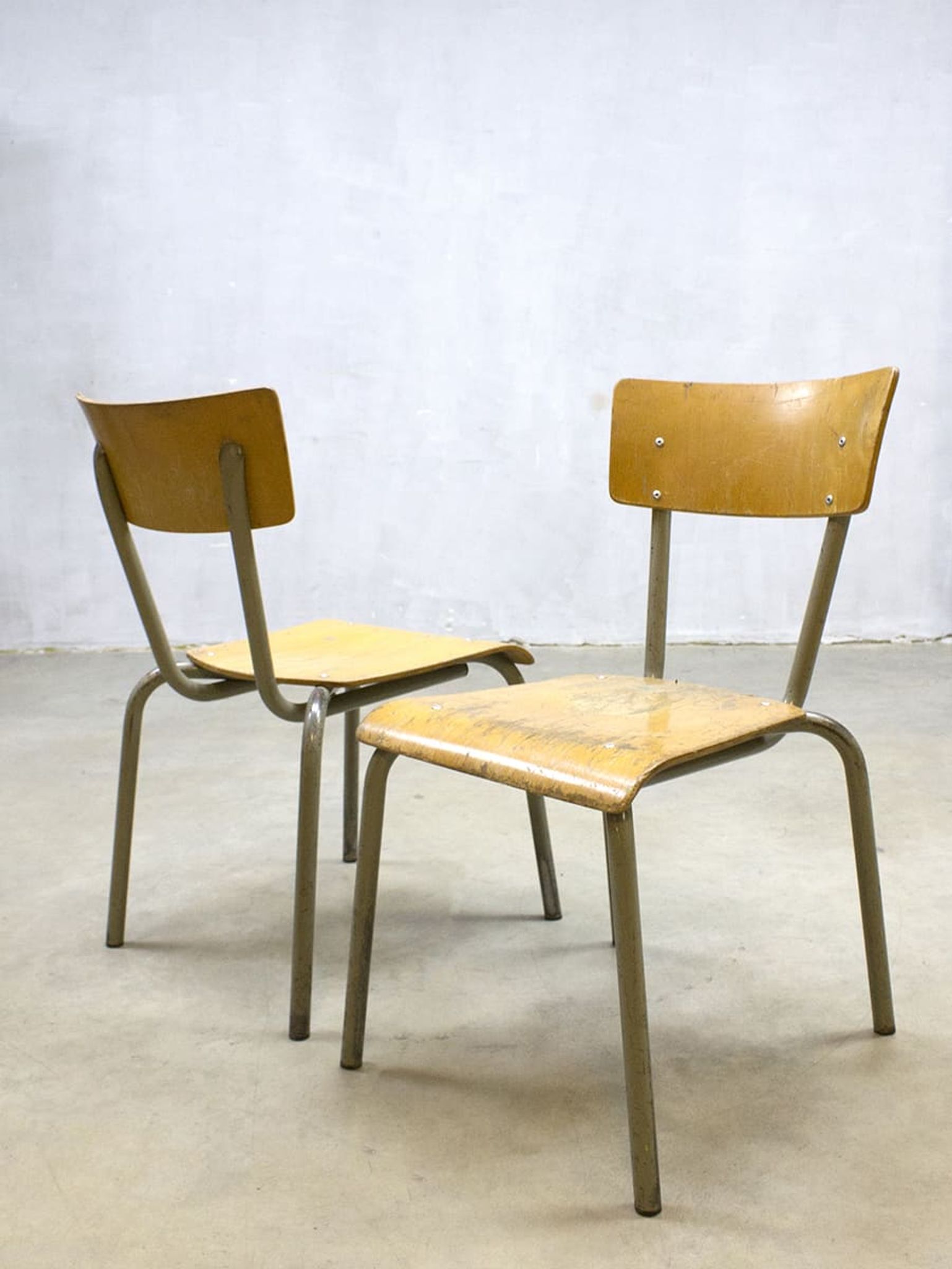 Chaise d'école