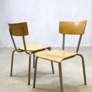 Chaise d'école