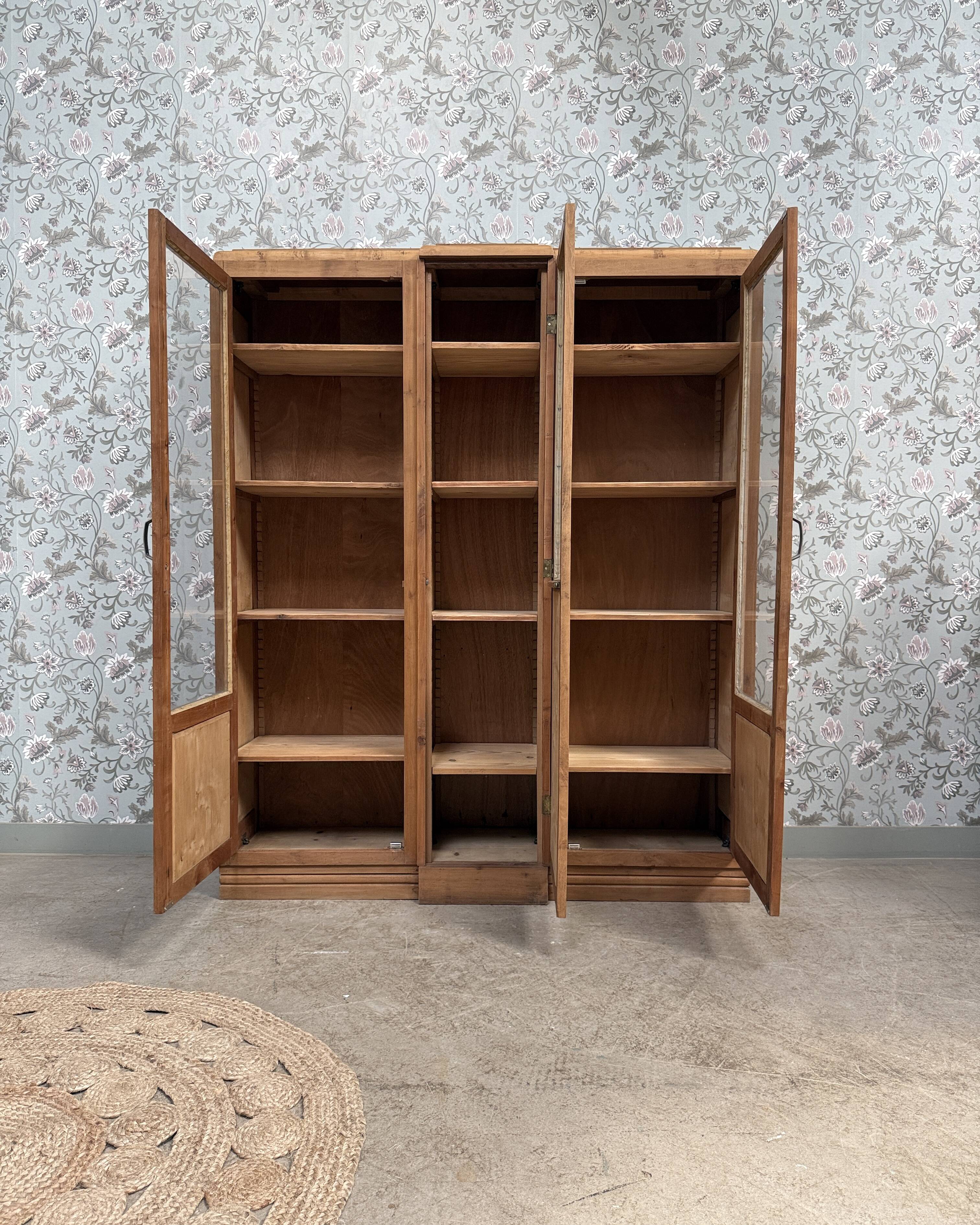 Grande vitrine Art Déco (rénovée)