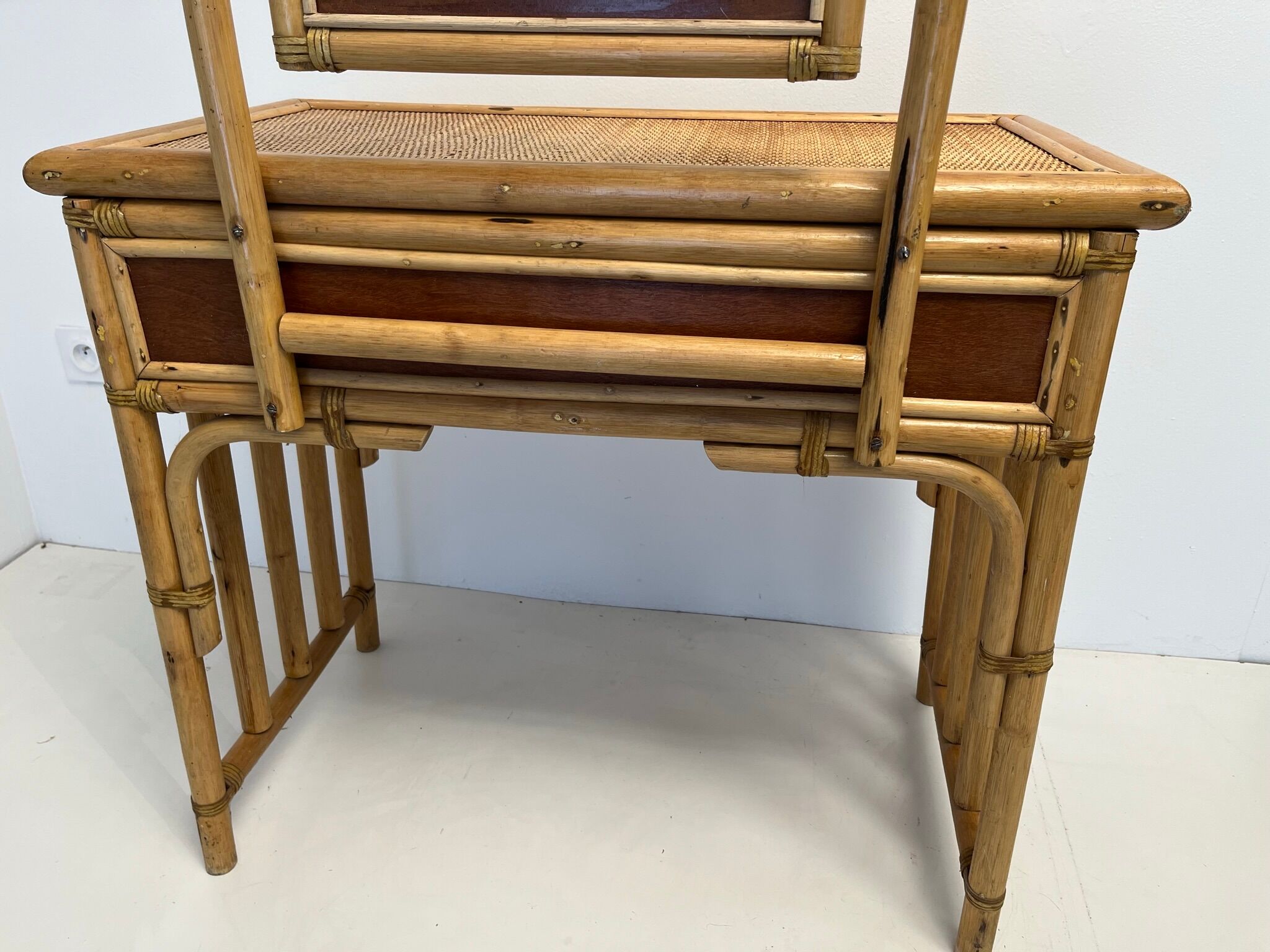 Bamboo and rattan dressing table, with mirror 50s-60s
