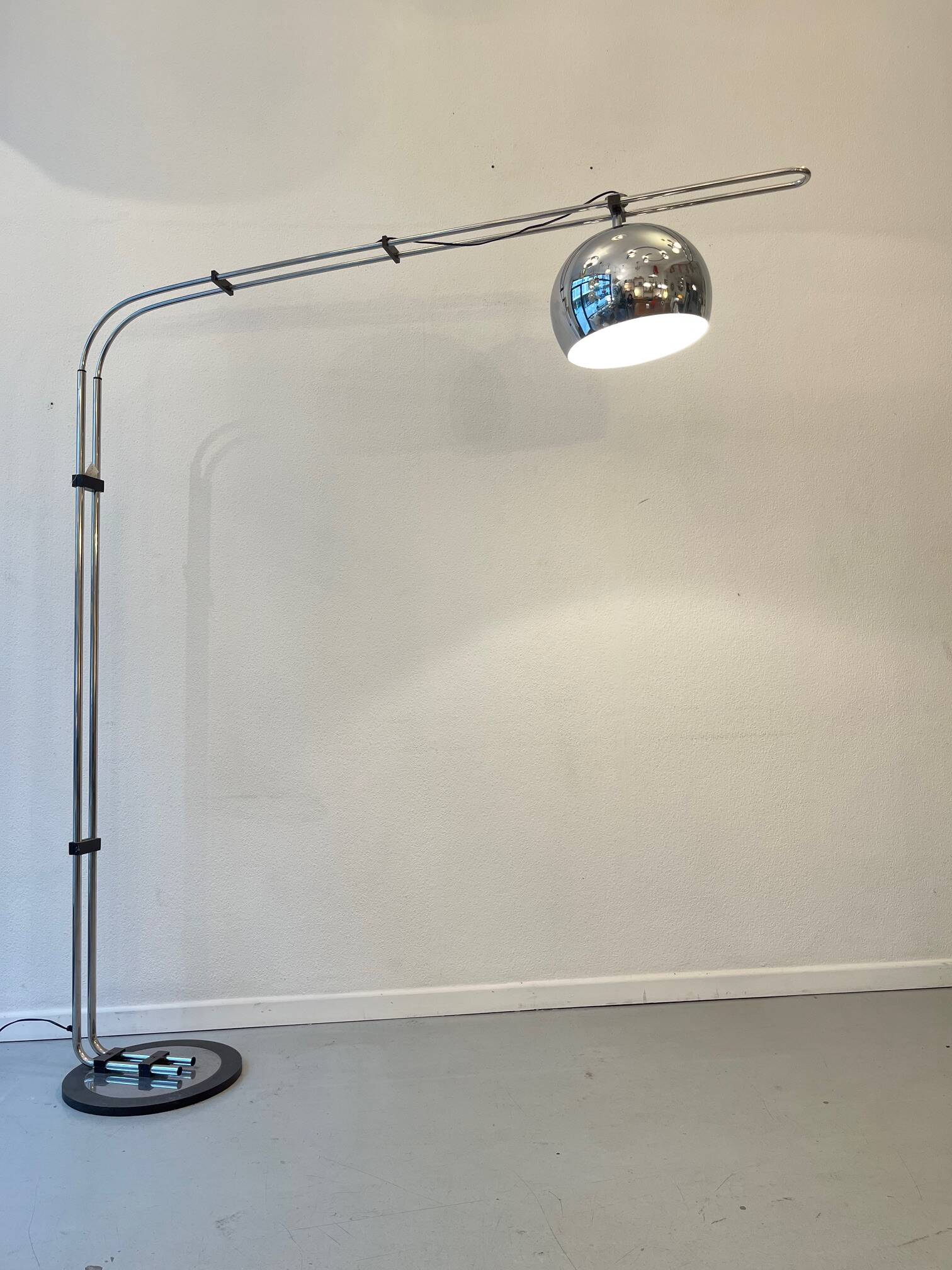 chrome metal arc lamp edited by Zonca Italy around 1970