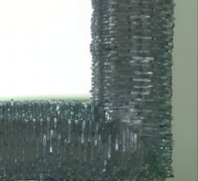 Illuminated mirror 84 x 66