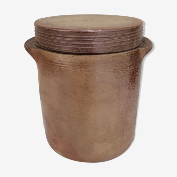 Ancien pot charentais en grès avec couvercle