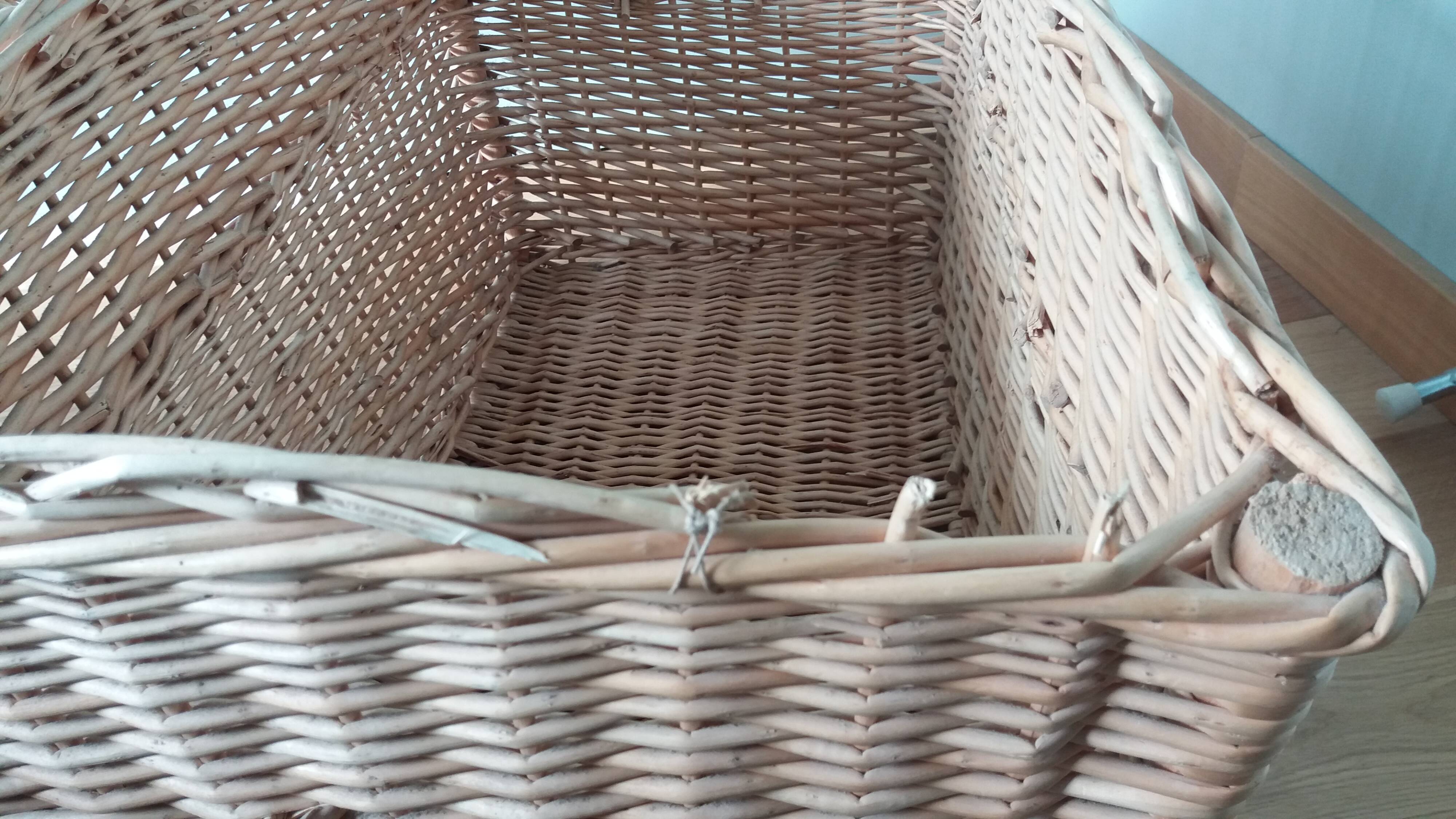 Wicker crate, very large basket