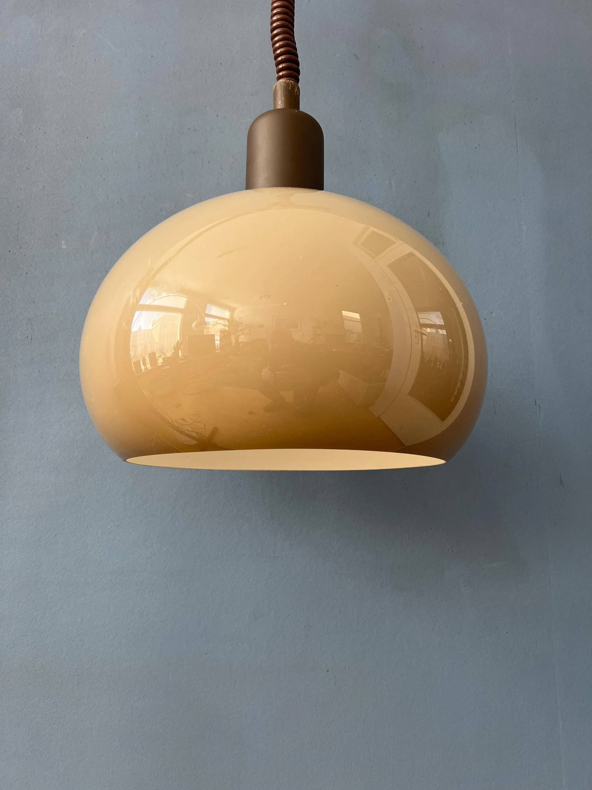 Suspension vintage champignon beige en verre acrylique