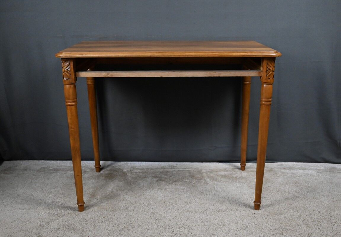 Table bureau en noyer, maison Henry Geneste – 1ère partie XXe