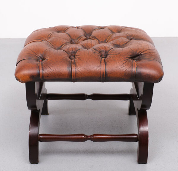 Repose-pied anglaise cuir rembourré ottoman
