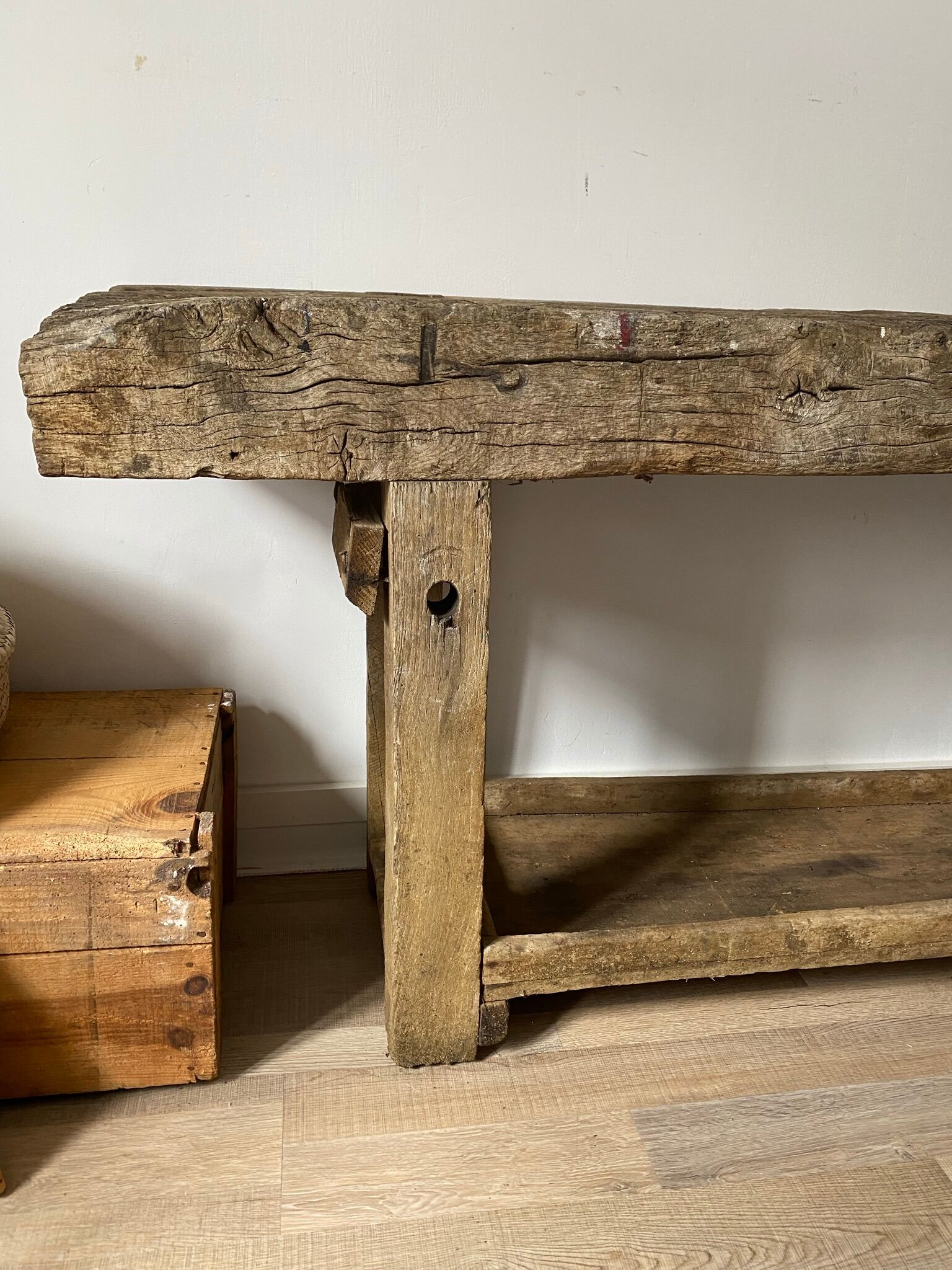 Carpenter's workbench