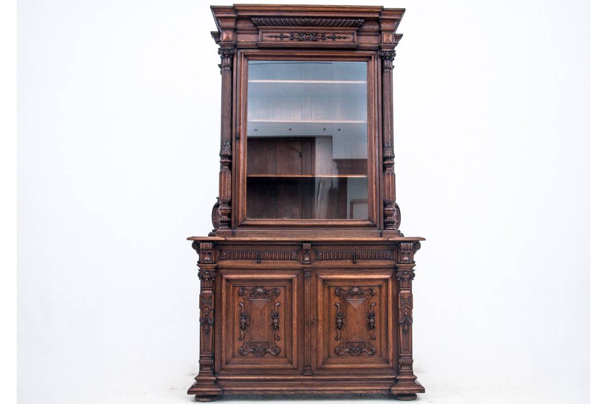 Buffet en chêne, France, vers 1870.