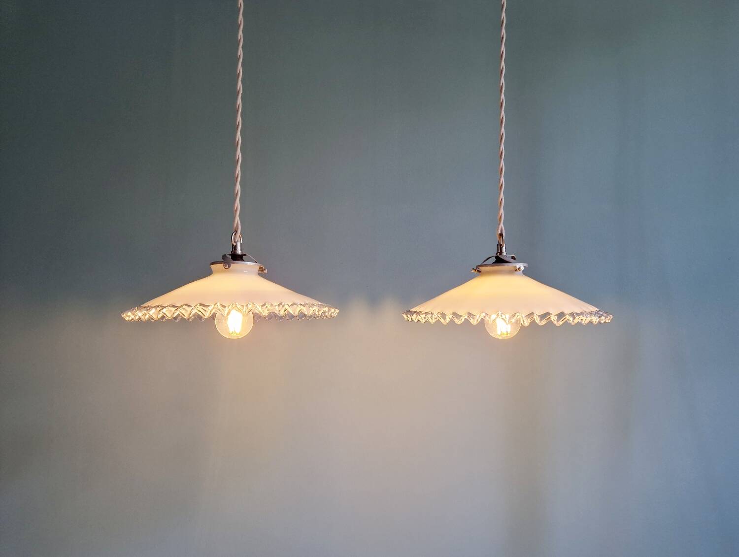 Pair of Art Deco pendant lights in scalloped white opaline, 1920-30