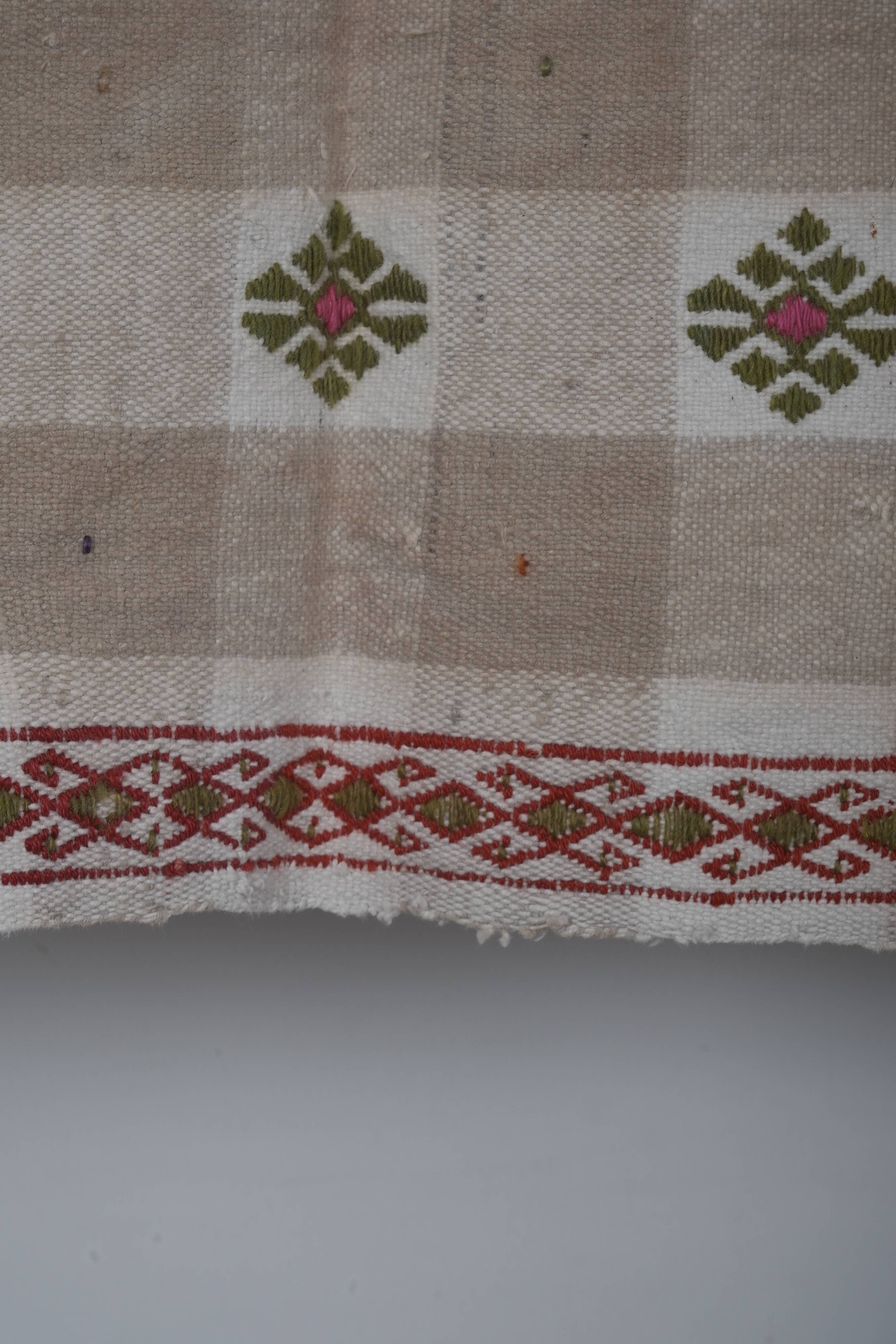 Vintage Turkish Oushak Rug Handwoven 183x250 cm