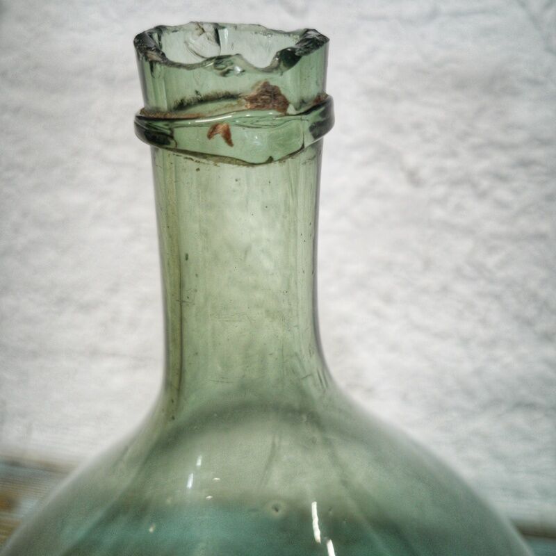 Demijohn green 7 liters in blown glass