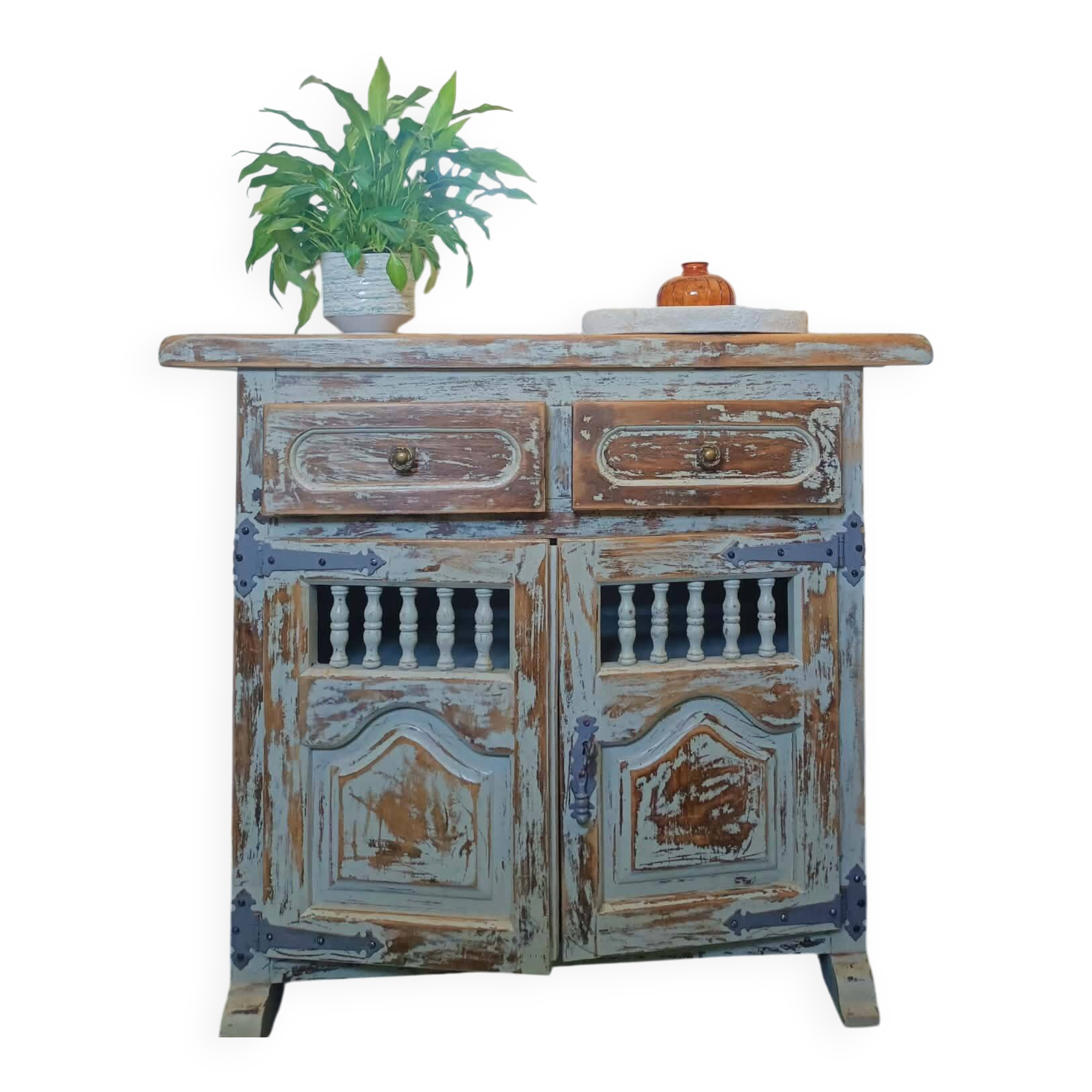 Buffet ancien patiné – Esprit campagne chic – Pièce unique