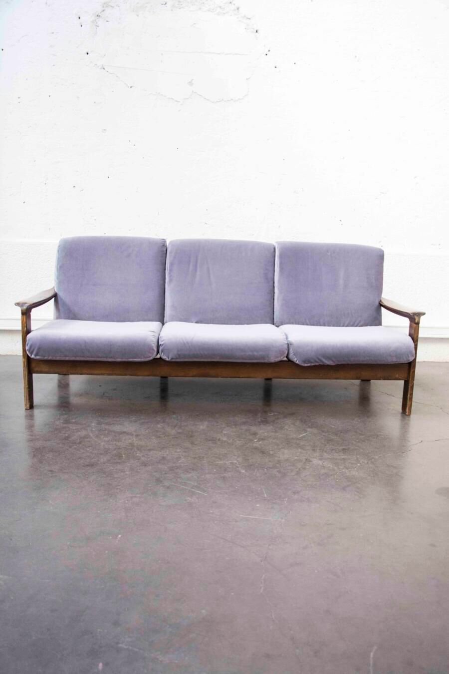 3-seater vintage sofa