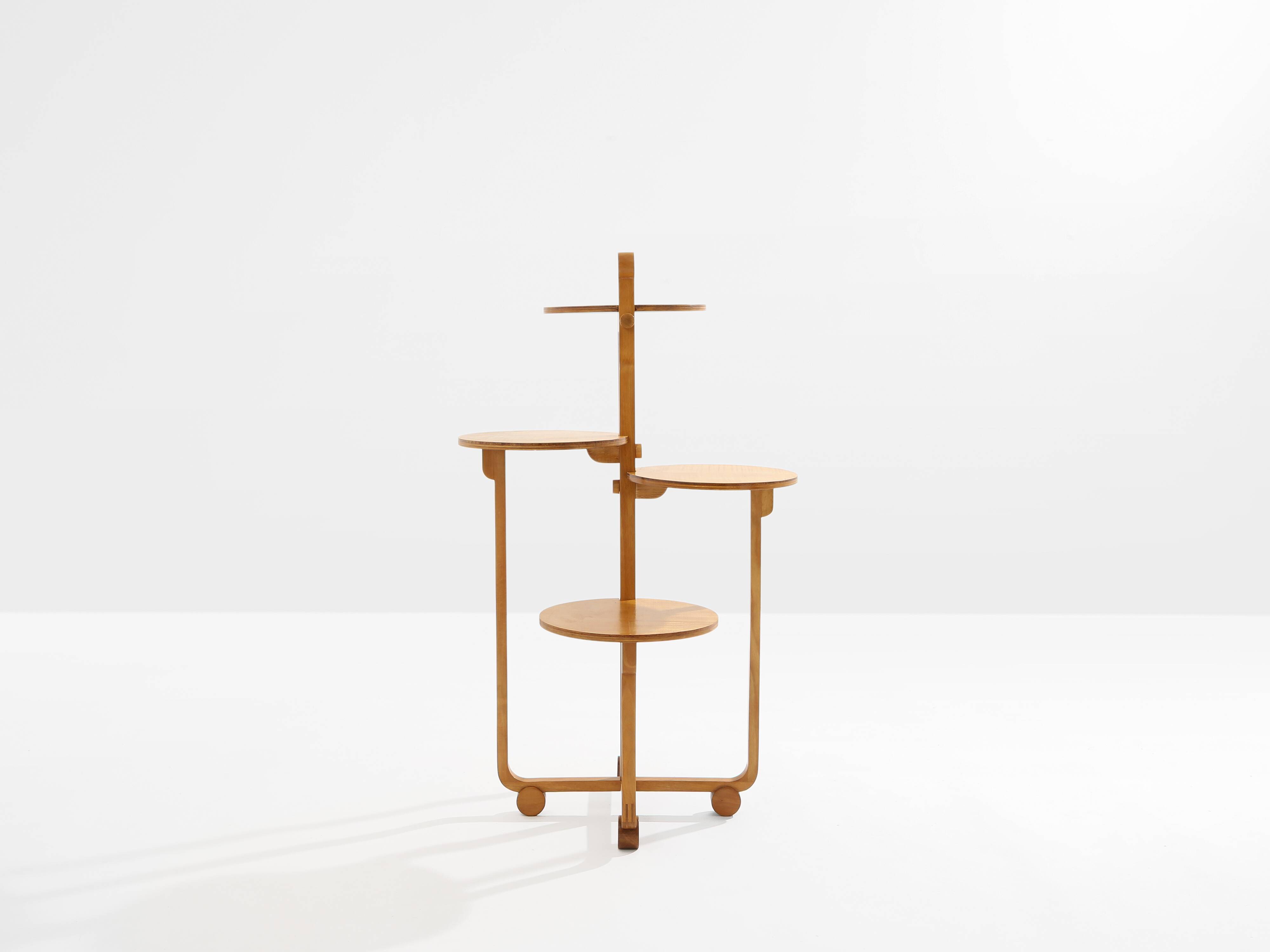 André Groult four-tiered stand in maple and beech around 1920
