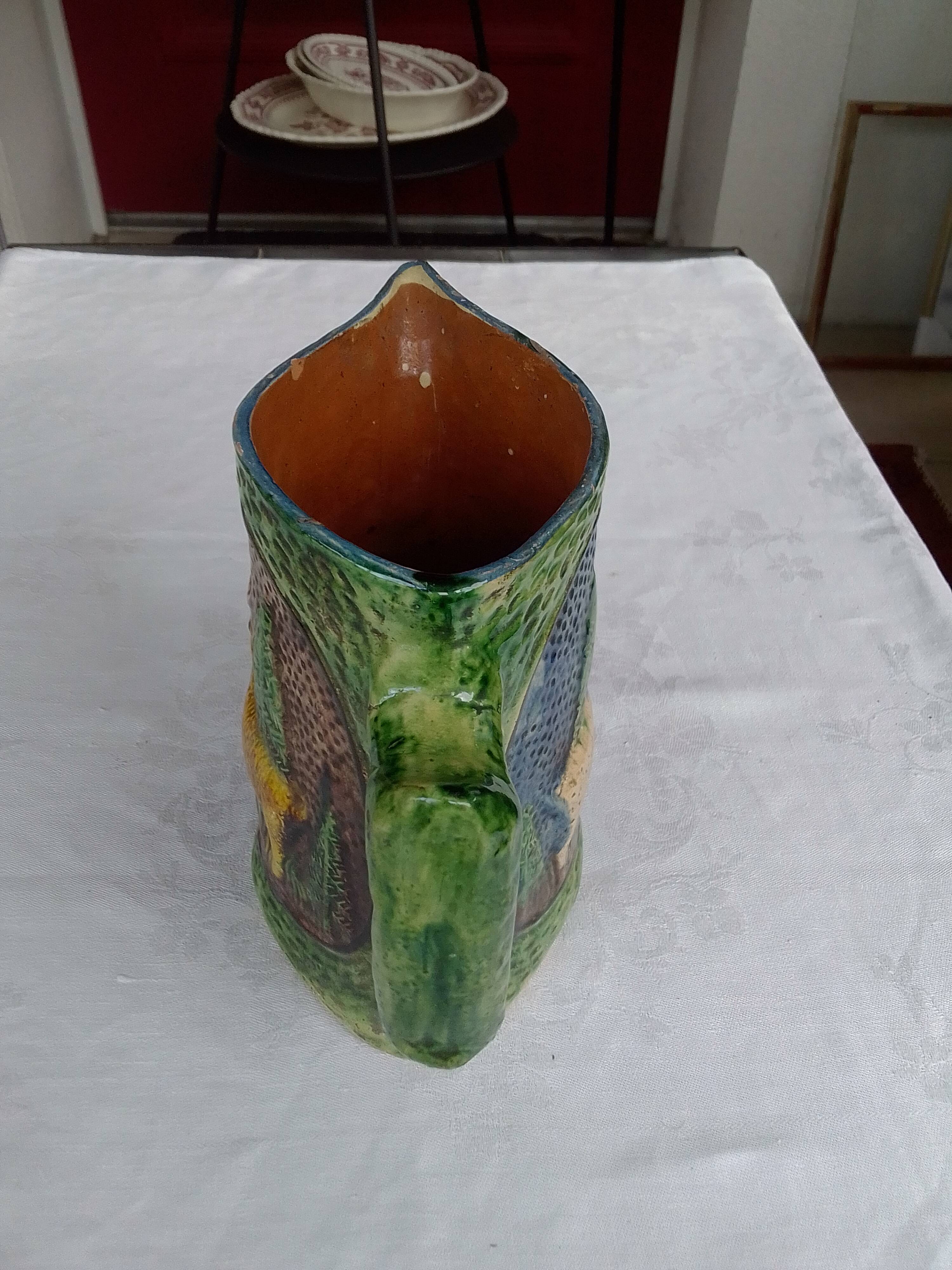 Pitcher slurry decoration deer