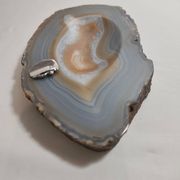 Cendrier en agate et en argent. Espagne, années 1970.