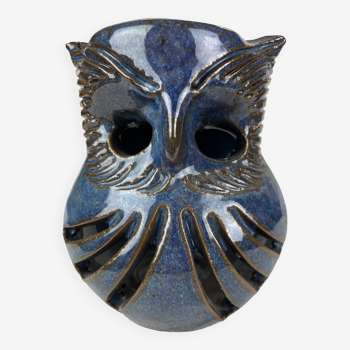 Owl-shaped ceramic tealight candle holder