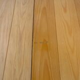 Pine dining table with extensions from the 1980s.