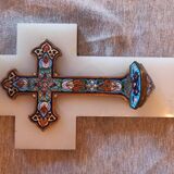 Cross enameled on onyx