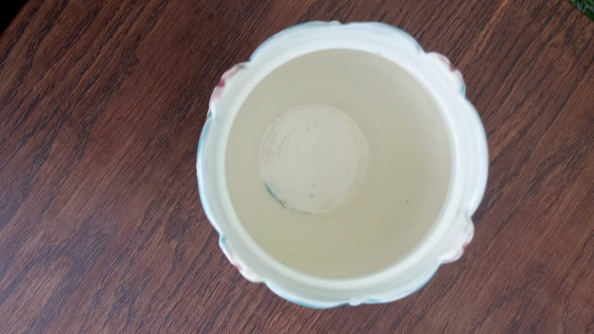 Cache pot