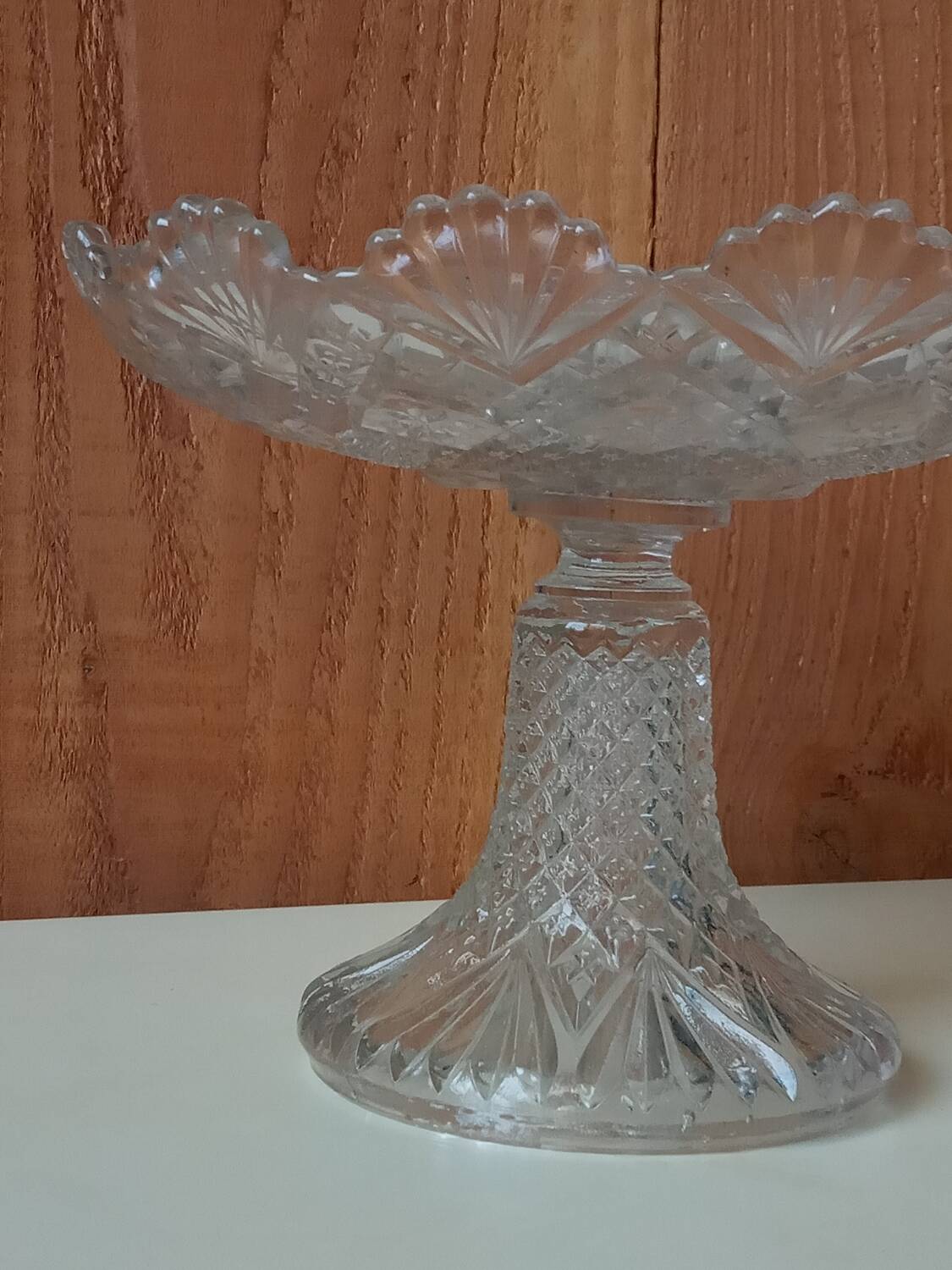 Coupe en verre ciselé