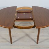 Round extendable dining table from McIntosh, 1960s