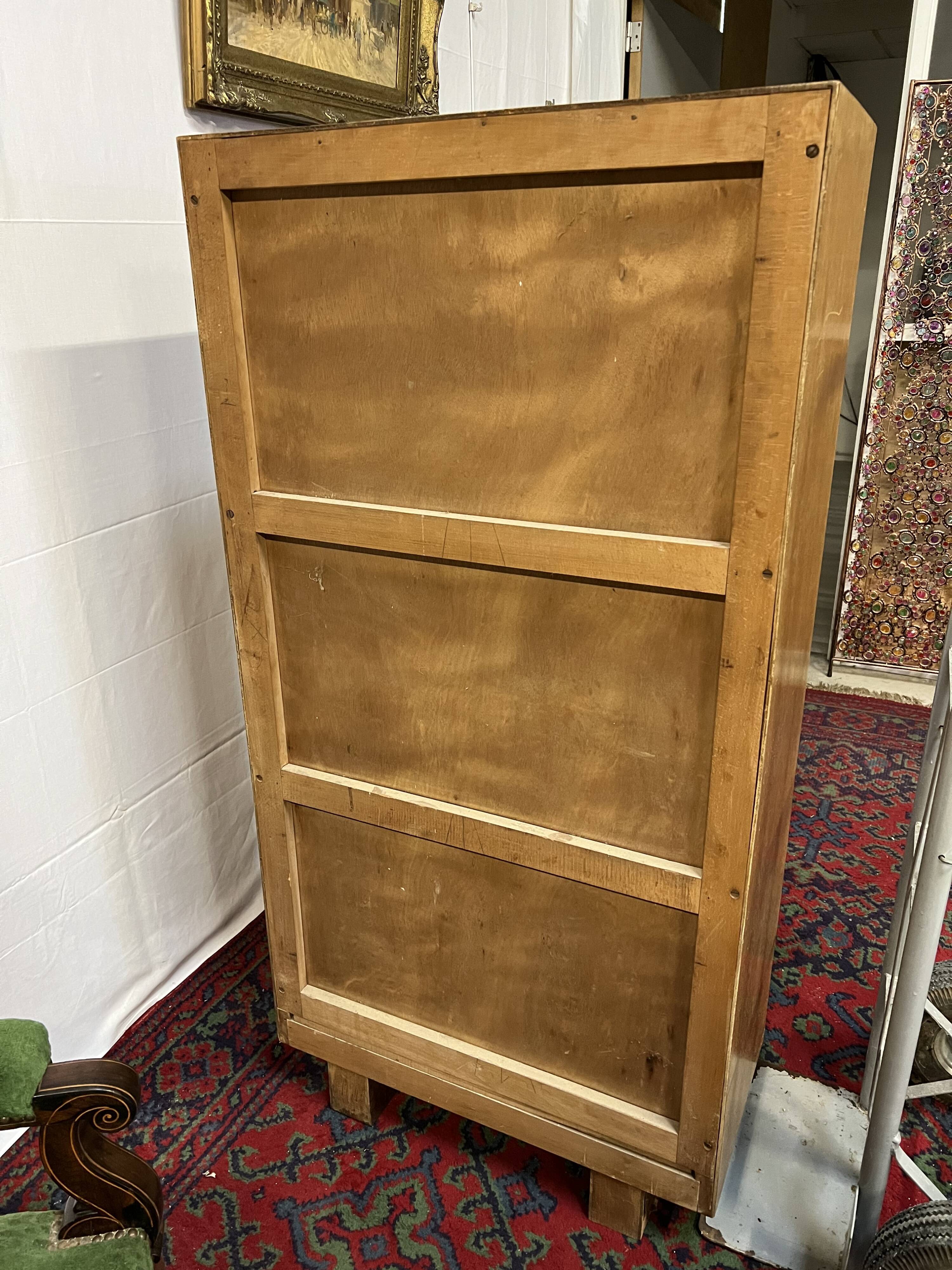 art deco showcase of small size, in oak veneer around 1930/40