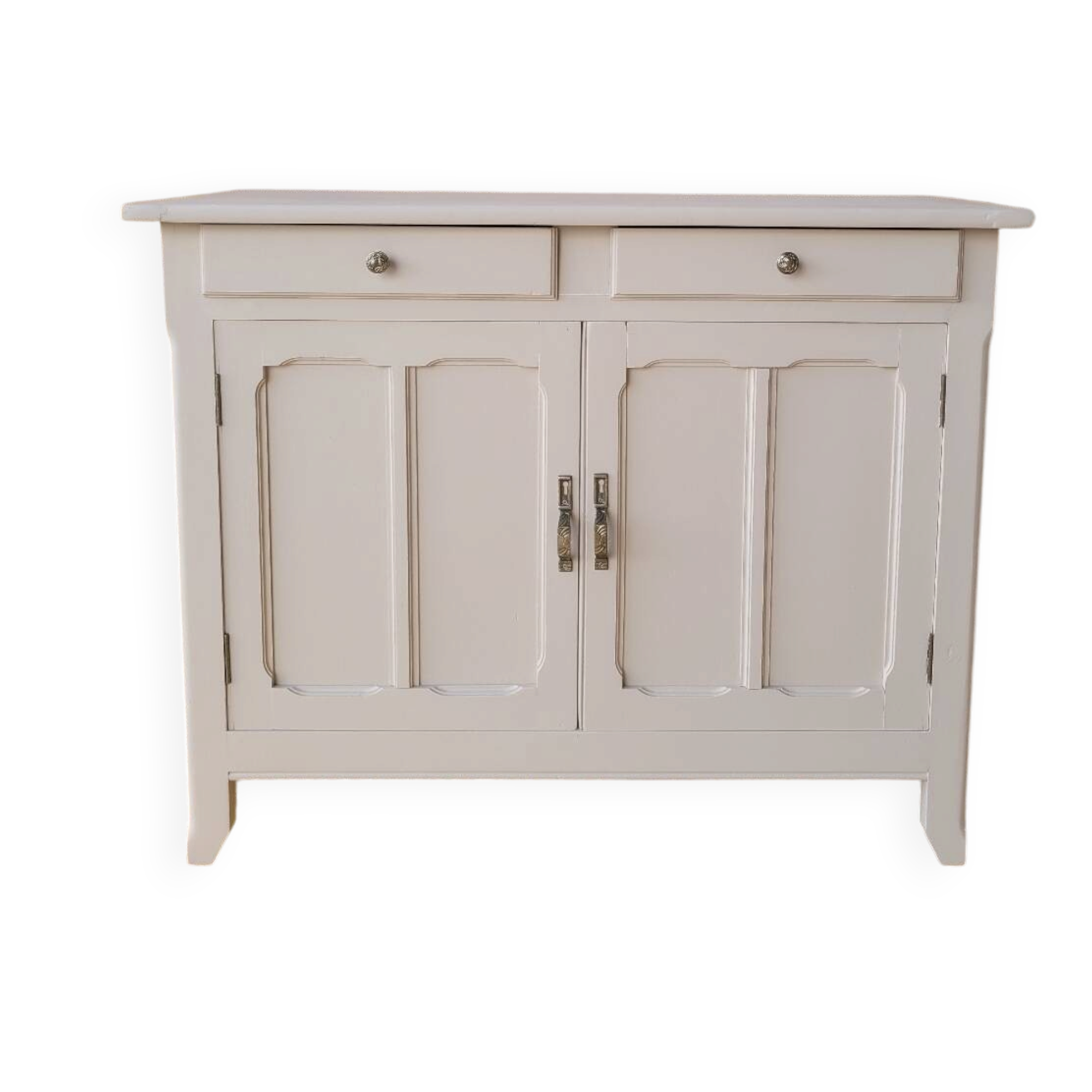 Small Parisian buffet - renovated