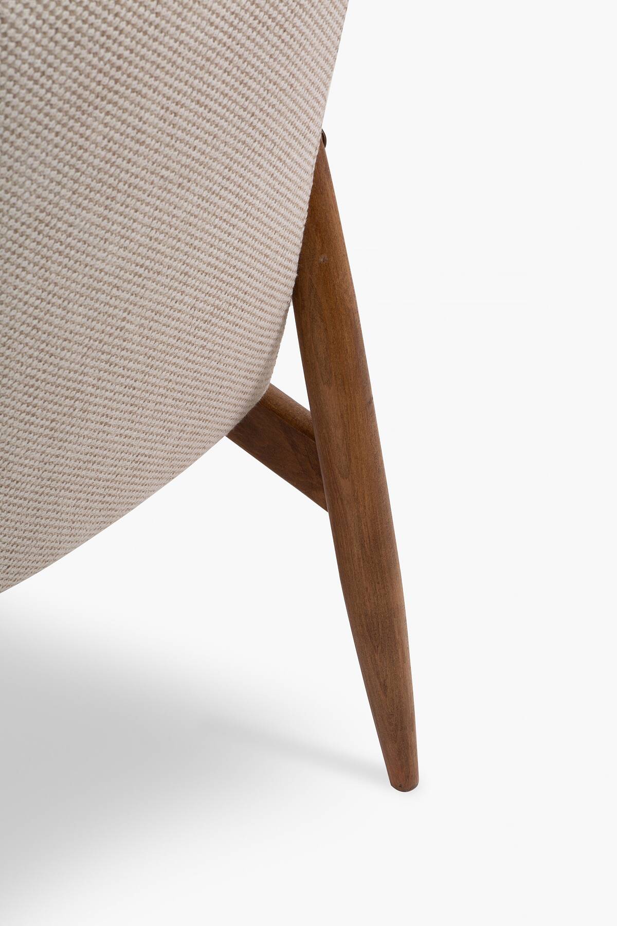 Pair of GFM-87 armchairs