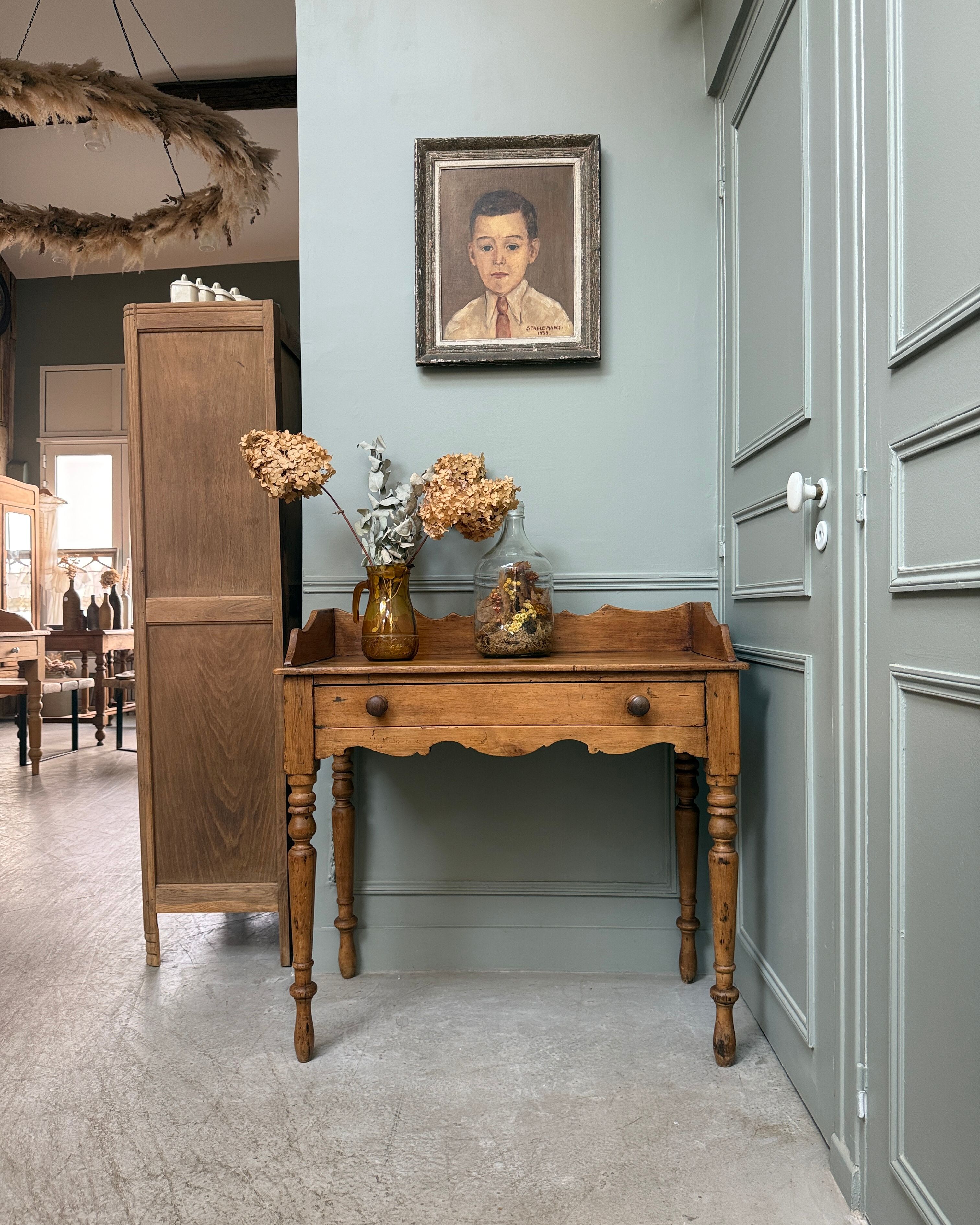 Bureau anglais, console en pin
