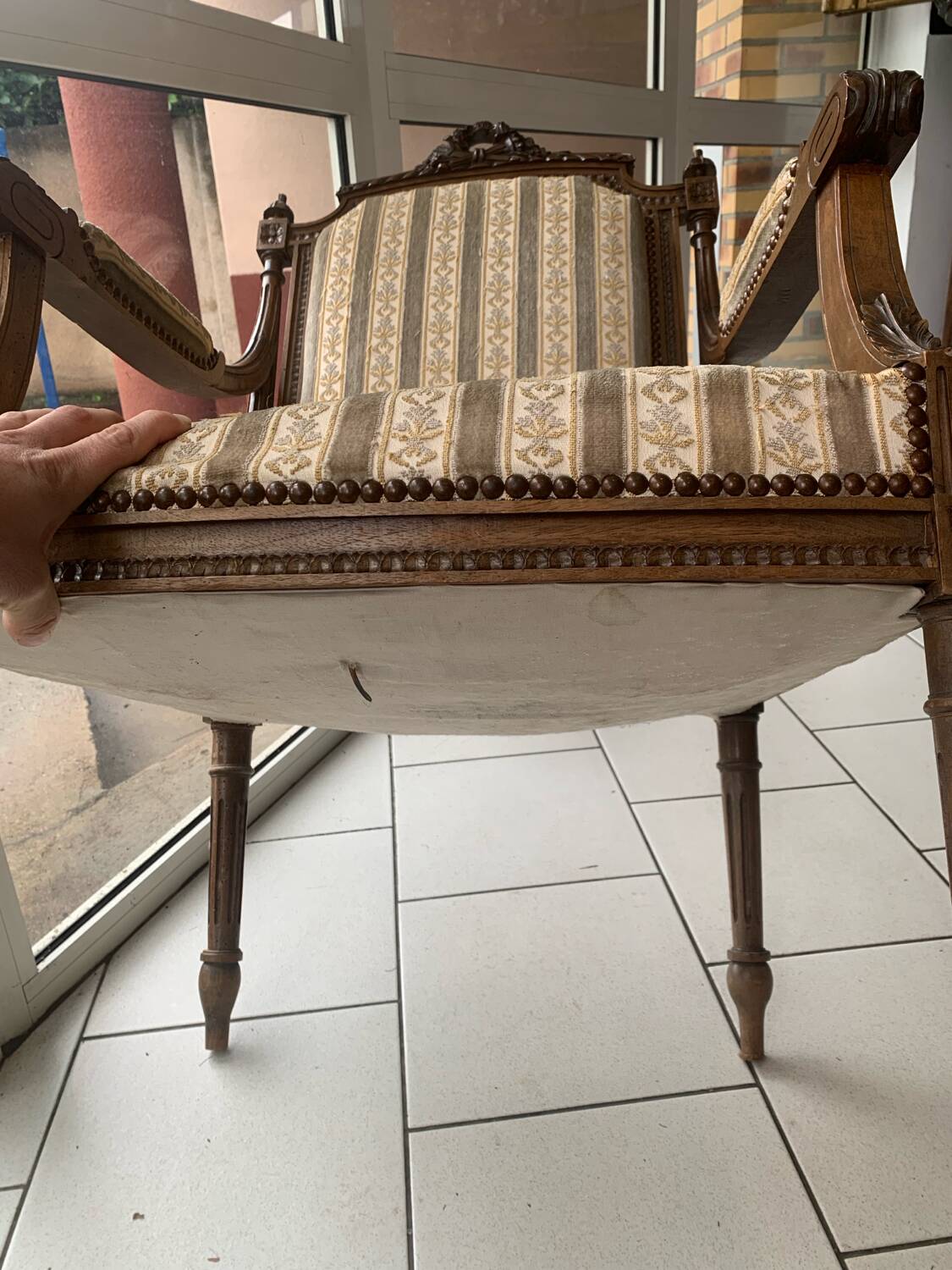 Paire fauteuil, style Louis XVI circa 1900