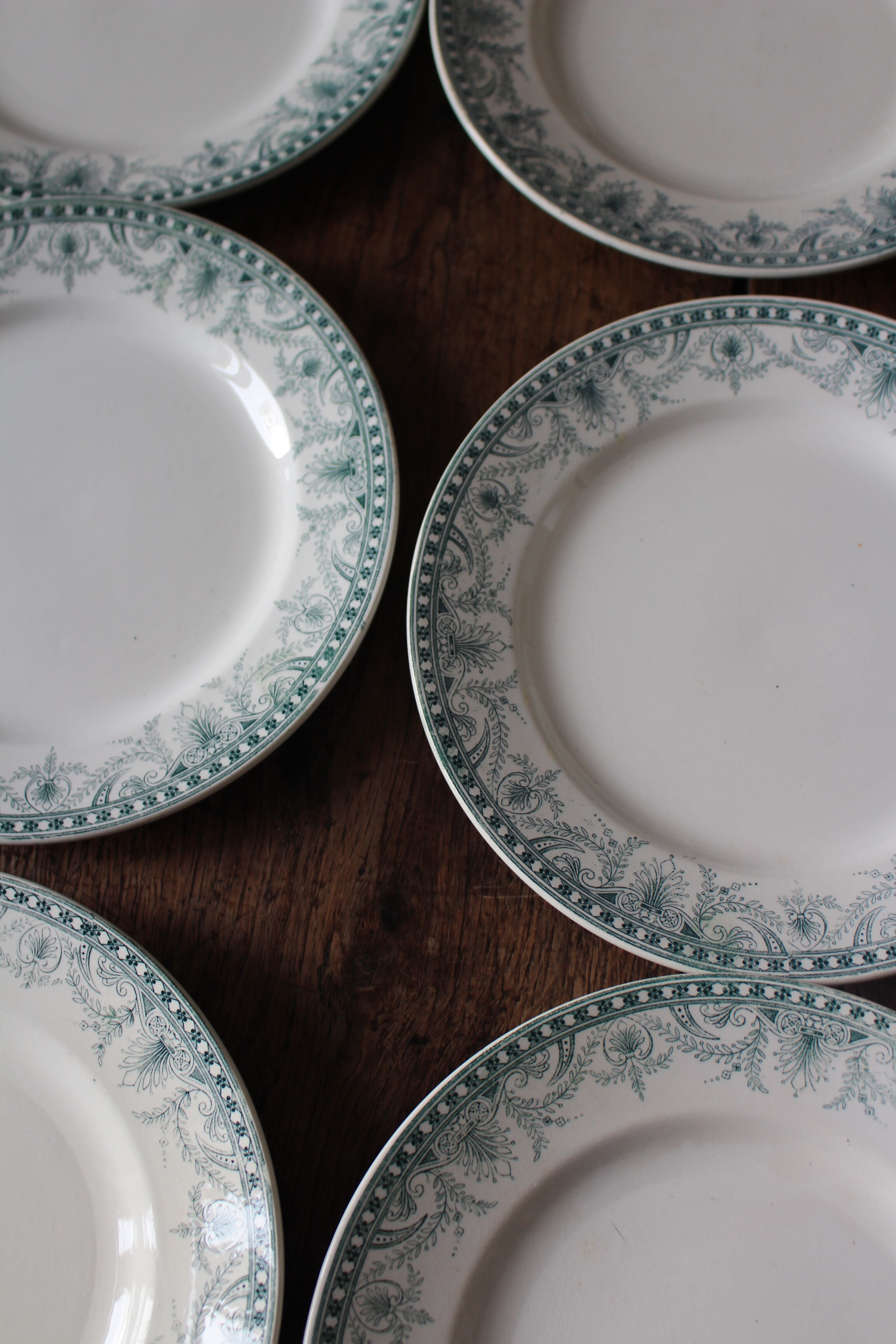 Lot 8 flat plates Green Iron Land Wilbur Mill of Wolves Hamage