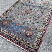 Oriental carpet iran Isfahan Nadjafabad Persian: handmade. Dimensions: 1.60 x 2.30 m