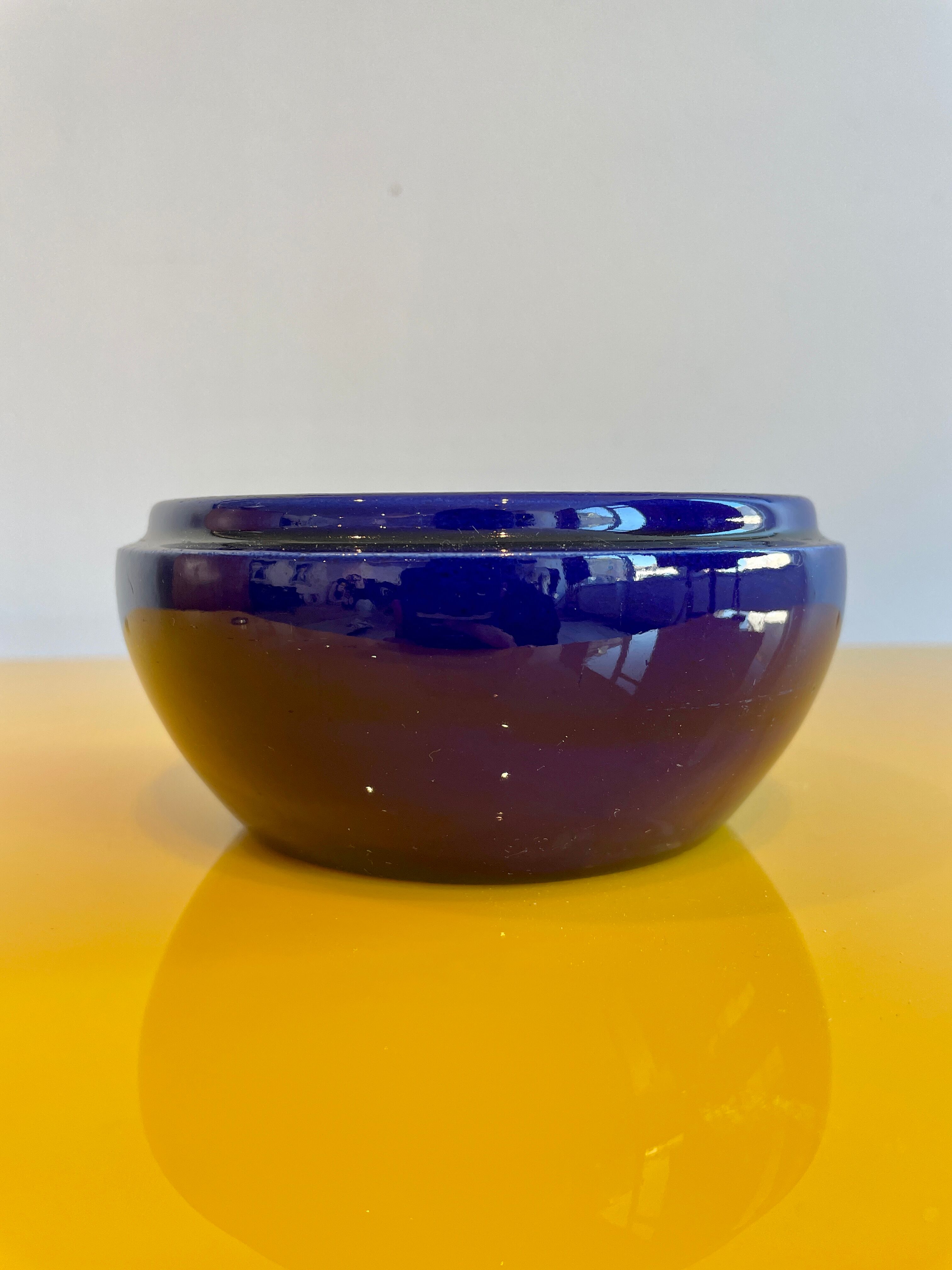 Empty cup pocket in porcelain of Sevres