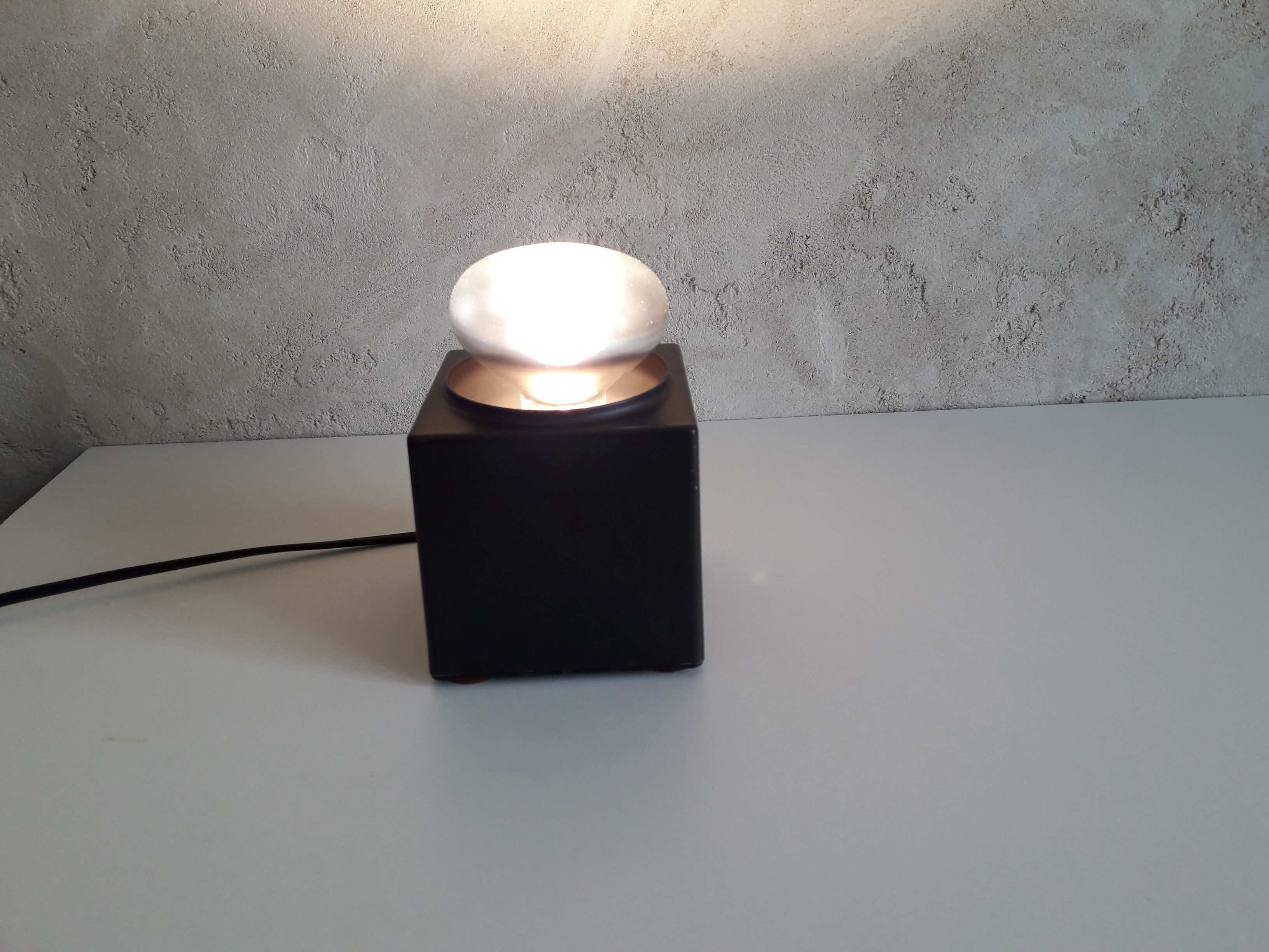 Philips Space Age cube lamp